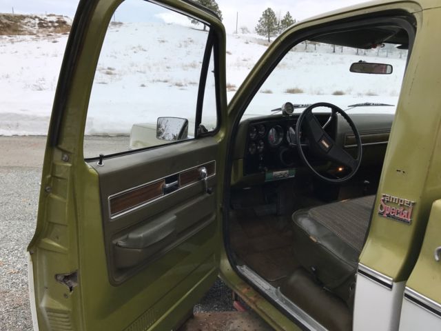 1973 Lime Green & White Chevrolet C/K Pickup 2500 Pickup