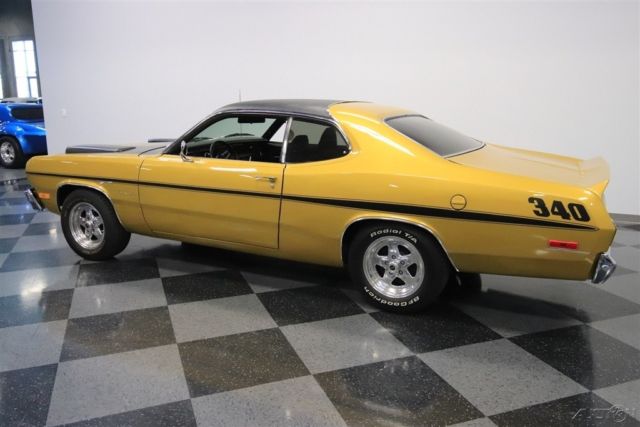 1973 Gold Plymouth Duster
