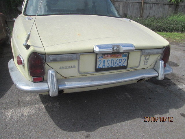 1973 Yellow Jaguar XJ12