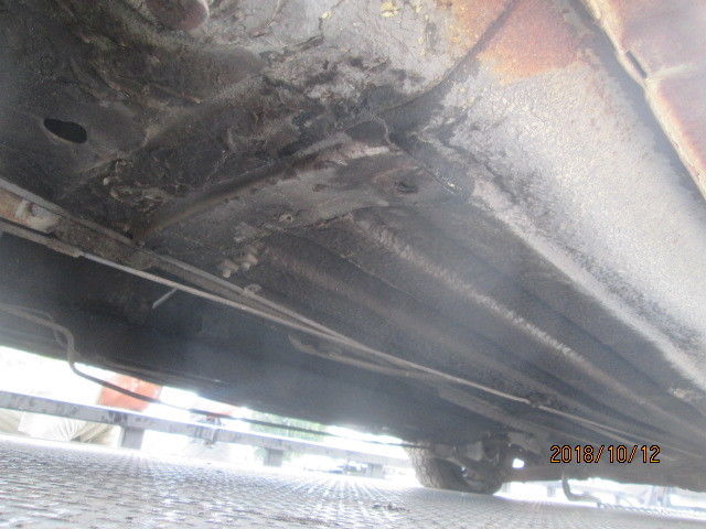 1973 Yellow Jaguar XJ12