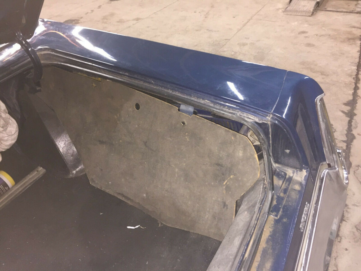 1973 Blue Chrysler Imperial Sedan