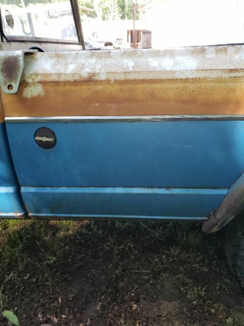 1973 Blue Jeep J4800 Standard Cab Pickup