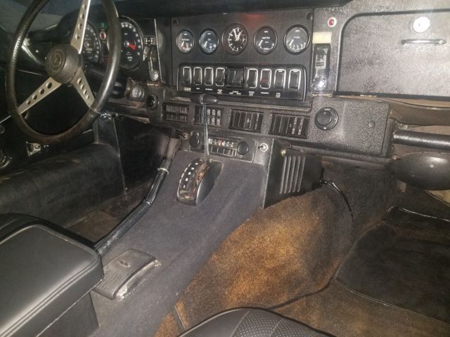 1973 White Jaguar E-Type Convertible