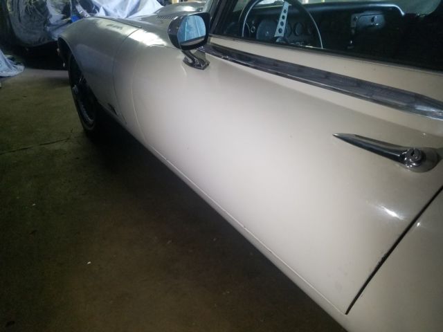 1973 White Jaguar E-Type Convertible