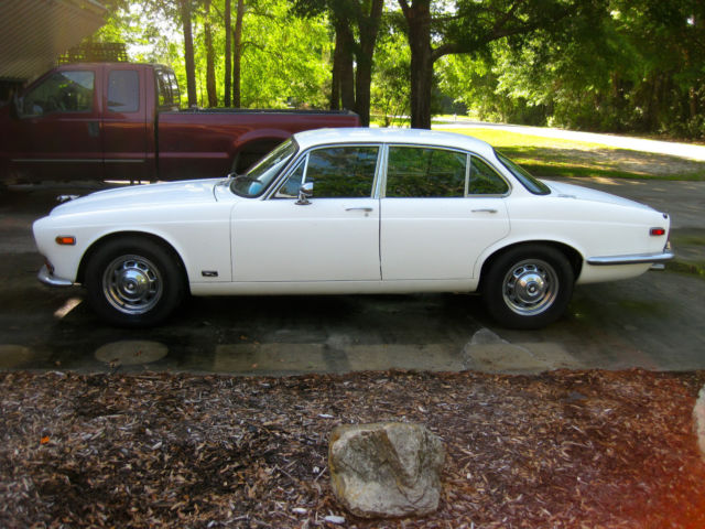1973 White Jaguar XJ6 U/K