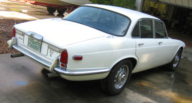 1973 White Jaguar XJ6 U/K