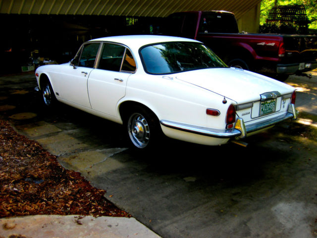 1973 White Jaguar XJ6 U/K