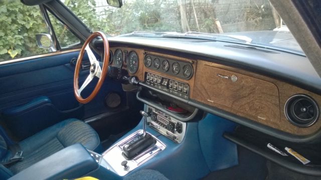 1973 BLUE Jaguar XJ6 Sedan