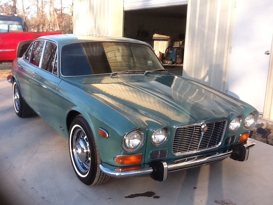 1973 Teal Jaguar XJ6 U/K