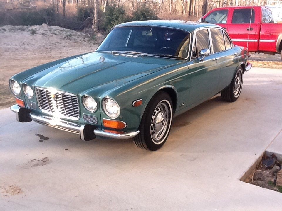 1973 Teal Jaguar XJ6 U/K