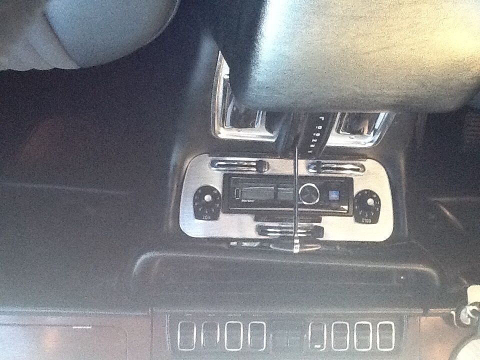 1973 Teal Jaguar XJ6 U/K