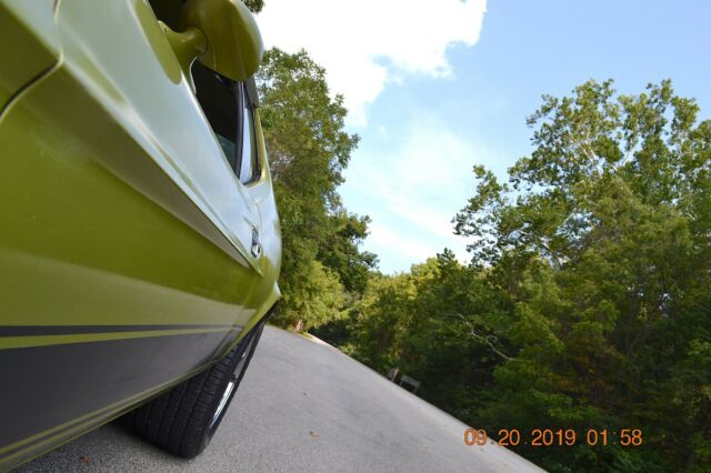 1973 GREEN GOLD Ford Mustang Fastback