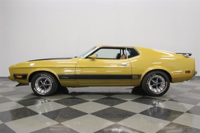 1973 Gold Ford Mustang