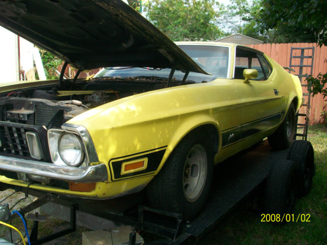 1973 Yellow Ford Mustang Mach 1