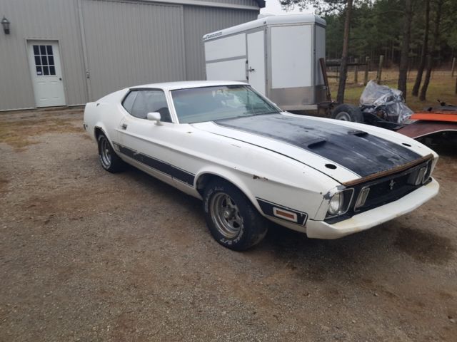 1973 White Ford Mustang Fastback
