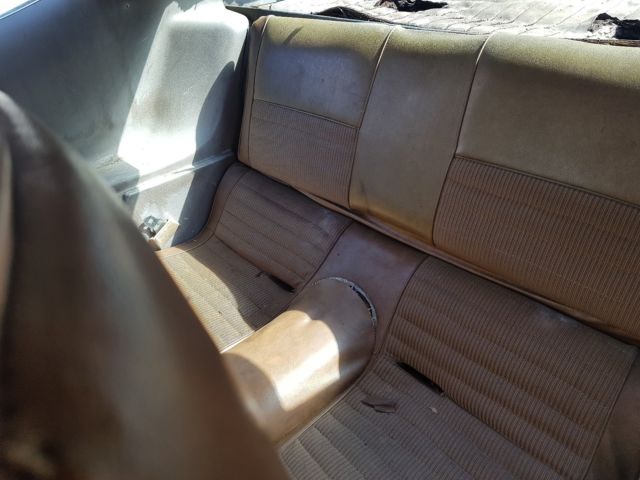 1973 White Ford Mustang Fastback