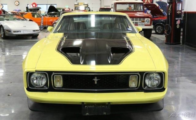 1973 Yellow Ford Mustang Fastback
