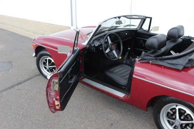 1973 Maroon MG MGB