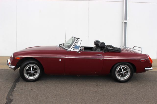 1973 Maroon MG MGB