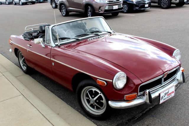 1973 Maroon MG MGB