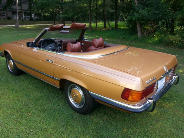 1973 Gold Mercedes-Benz SL-Class Convertible