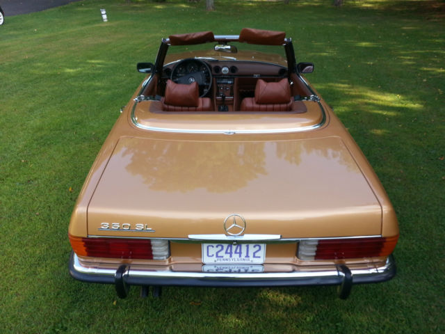 1973 Gold Mercedes-Benz SL-Class Convertible