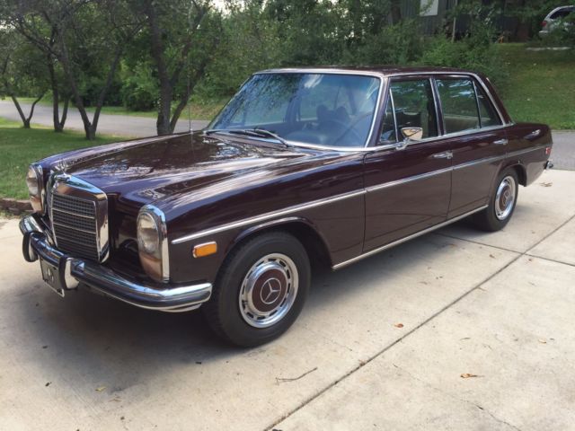 1973 Burgundy Mercedes-Benz 200-Series Sedan