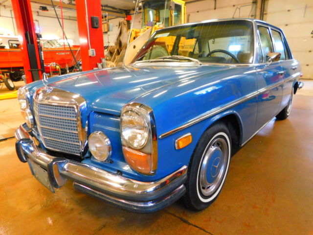 1973 Blue Mercedes-Benz 200-Series Sedan