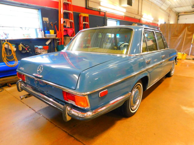 1973 Blue Mercedes-Benz 200-Series Sedan