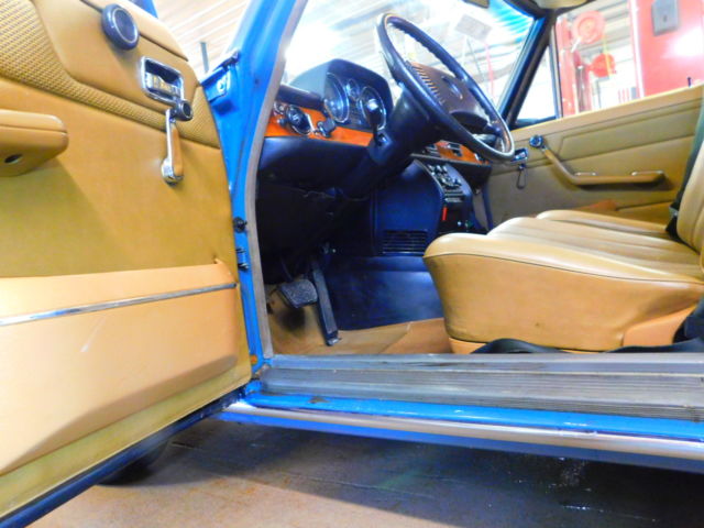 1973 Blue Mercedes-Benz 200-Series Sedan