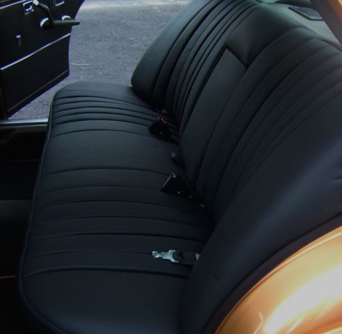 1973 Bizantine Gold Mercedes-Benz 300-Series Sedan