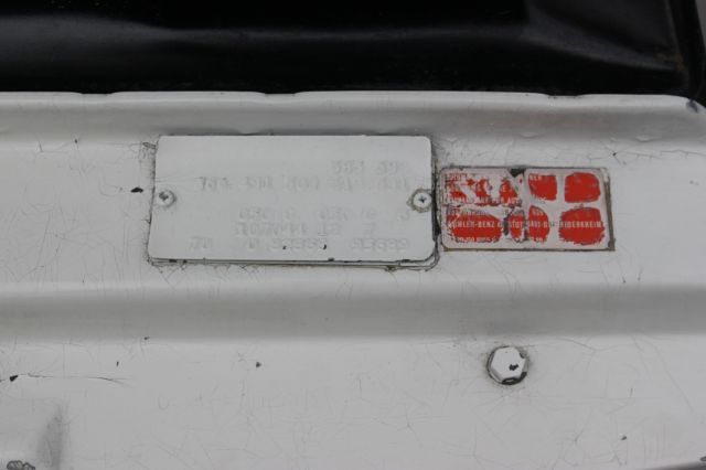 1973 White Mercedes-Benz 400-Series Convertible