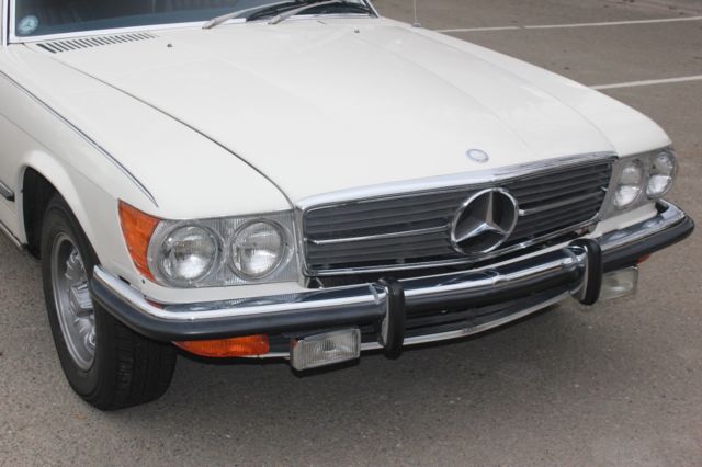 1973 White Mercedes-Benz 400-Series Convertible
