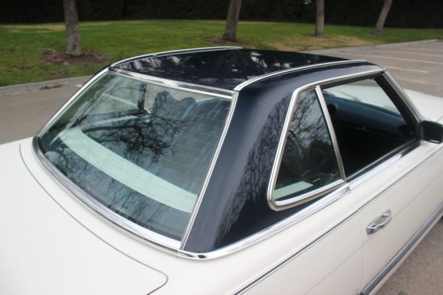 1973 White Mercedes-Benz 400-Series Convertible