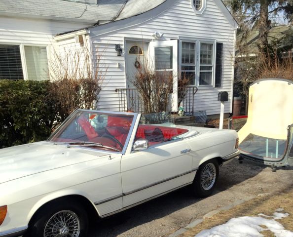 19730000 Mercedes-Benz SL-Class Convertible