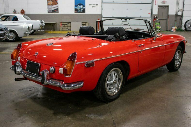 1973 Red MG MGB --
