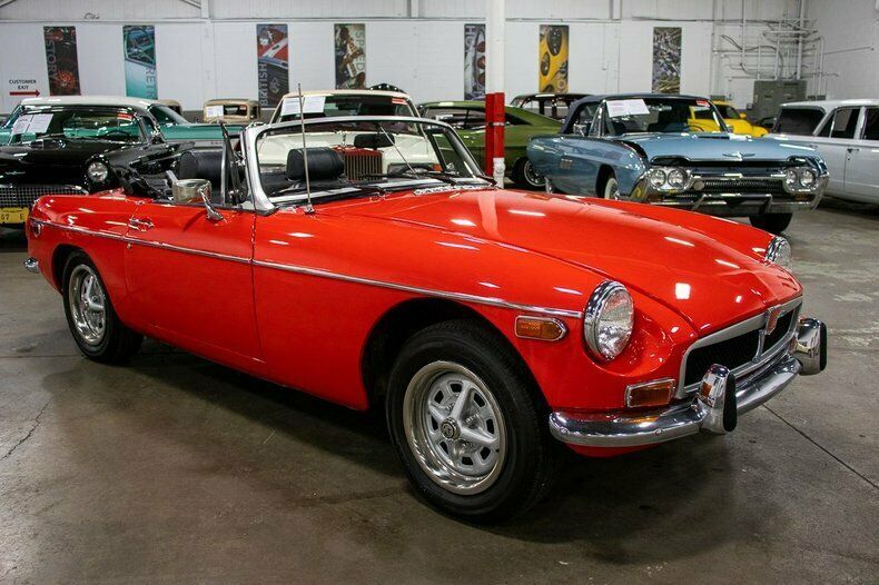 1973 Red MG MGB --