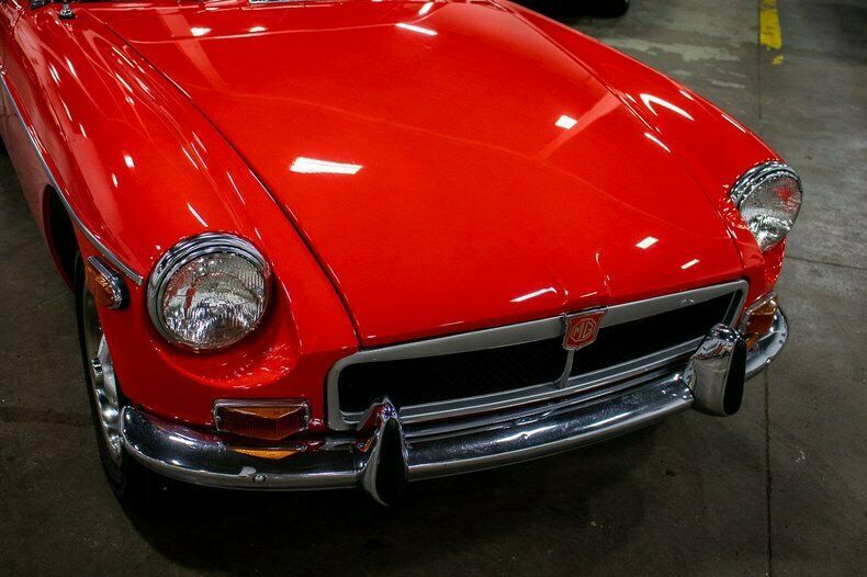 1973 Red MG MGB --