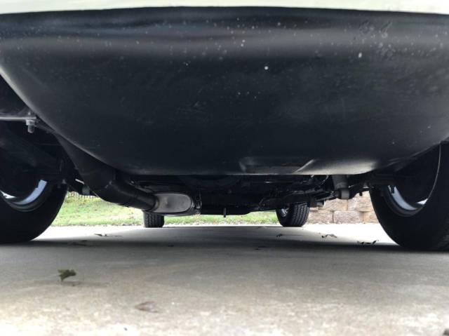 1973 glacier white MG MGB Convertible