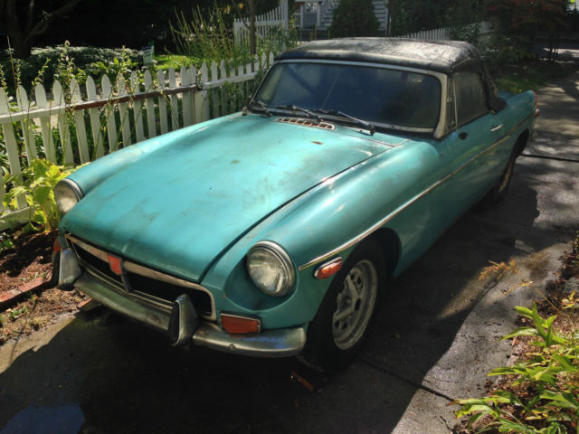 1973 Teal MG MGB Convertible
