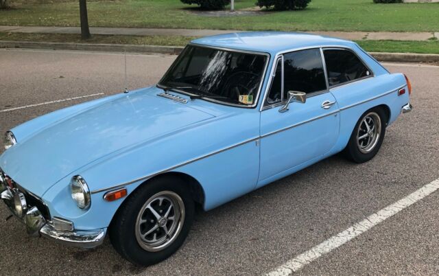 1973 Burgundy MG MGB Coupe