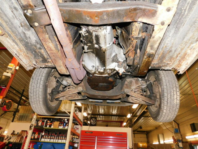 1973 Blue MG MGB Coupe