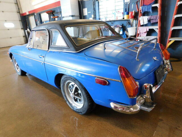 1973 Blue MG MGB Coupe