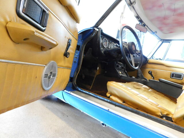 1973 Blue MG MGB Coupe