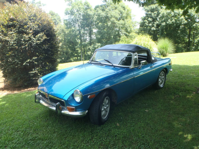 1973 Blue MG MGB Convertible