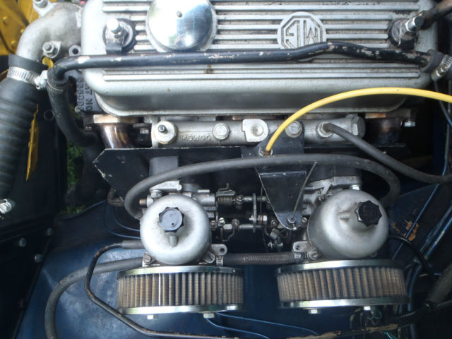 1973 Blue MG MGB Convertible