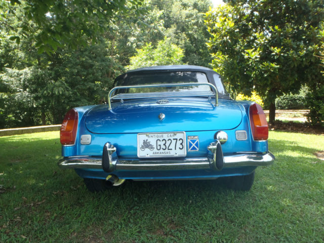 1973 Blue MG MGB Convertible