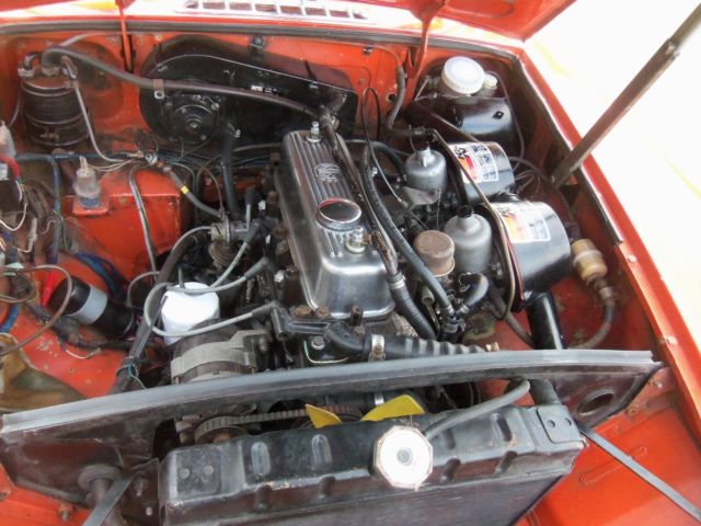 1973 orange MG MGB roadster