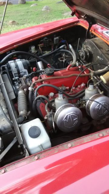 1973 Red MG MGB Convertible