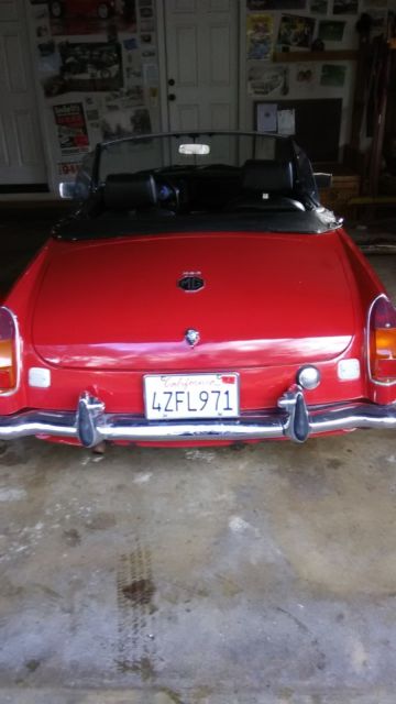 1973 Red MG MGB Convertible